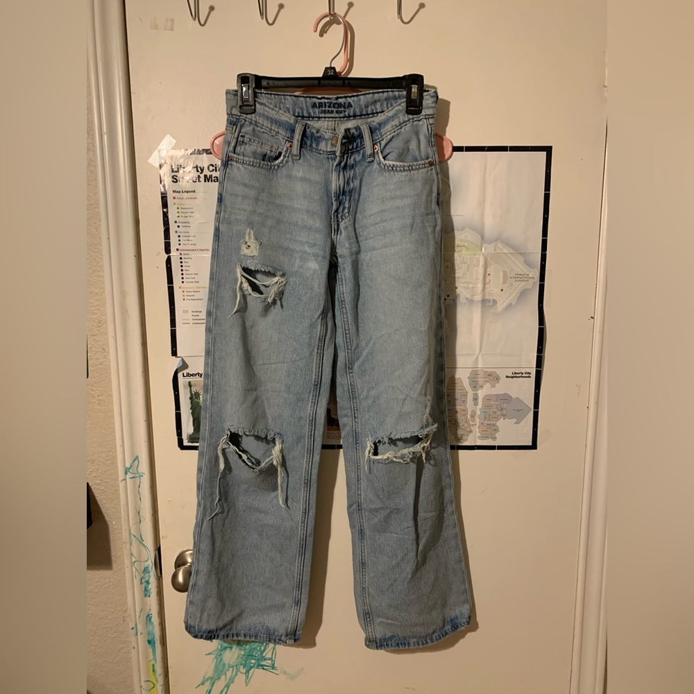 Arizona Jeans Low Rise Distressed Loose Dad Jeans